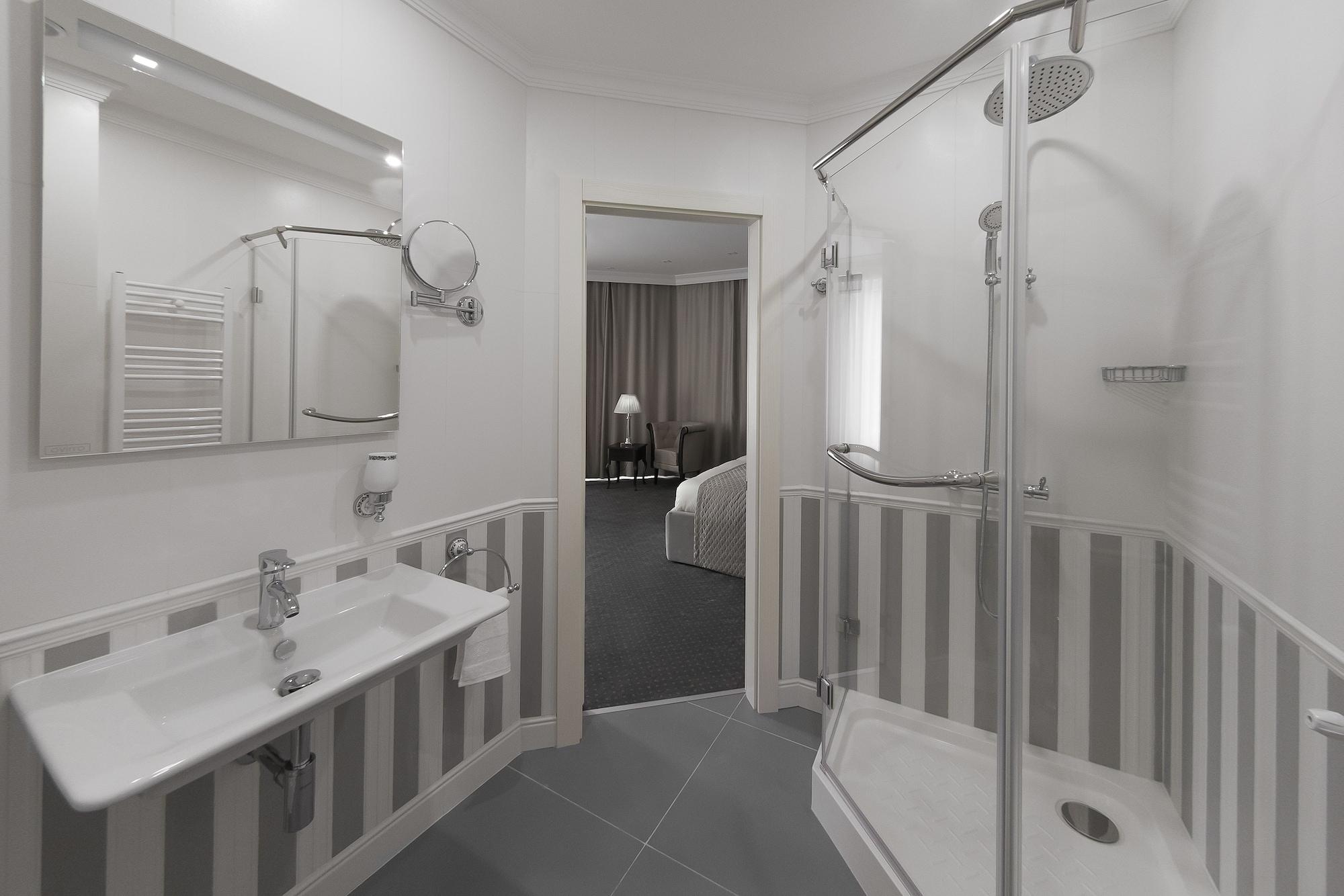 London Boutique Hotel Κισινάου Εξωτερικό φωτογραφία
