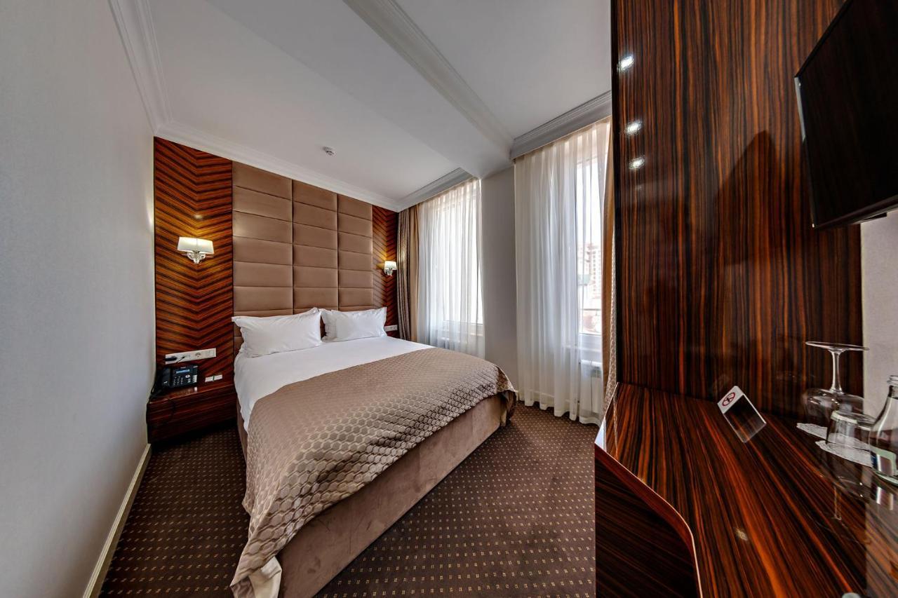 London Boutique Hotel Κισινάου Εξωτερικό φωτογραφία